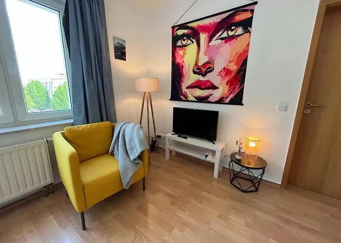 Blue Chili 22 - 2-Raum-Wohnung Im Stadtfeld Ost