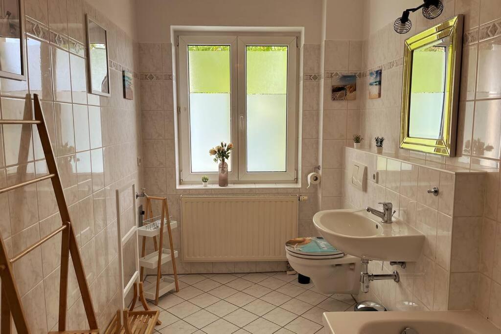 Blue Chili 22 - 2-raum-wohnung Im Stadtfeld Ost