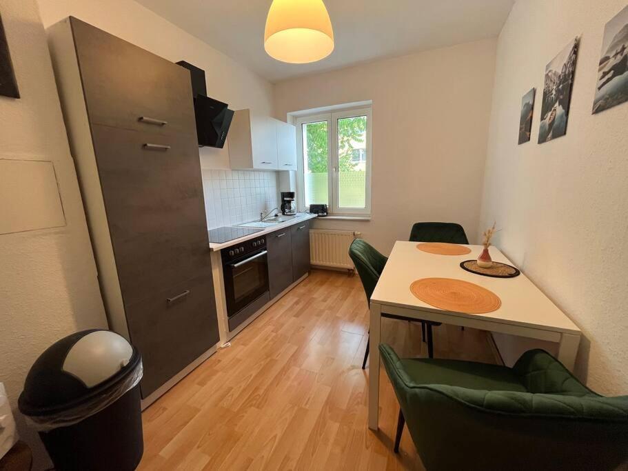 Blue Chili 22 - 2-raum-wohnung Im Stadtfeld Ost